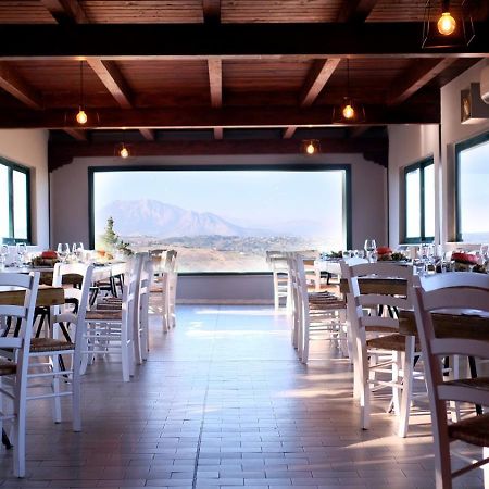Relais Il Feudo Acomodação com café da manhã Beltiglio Exterior foto